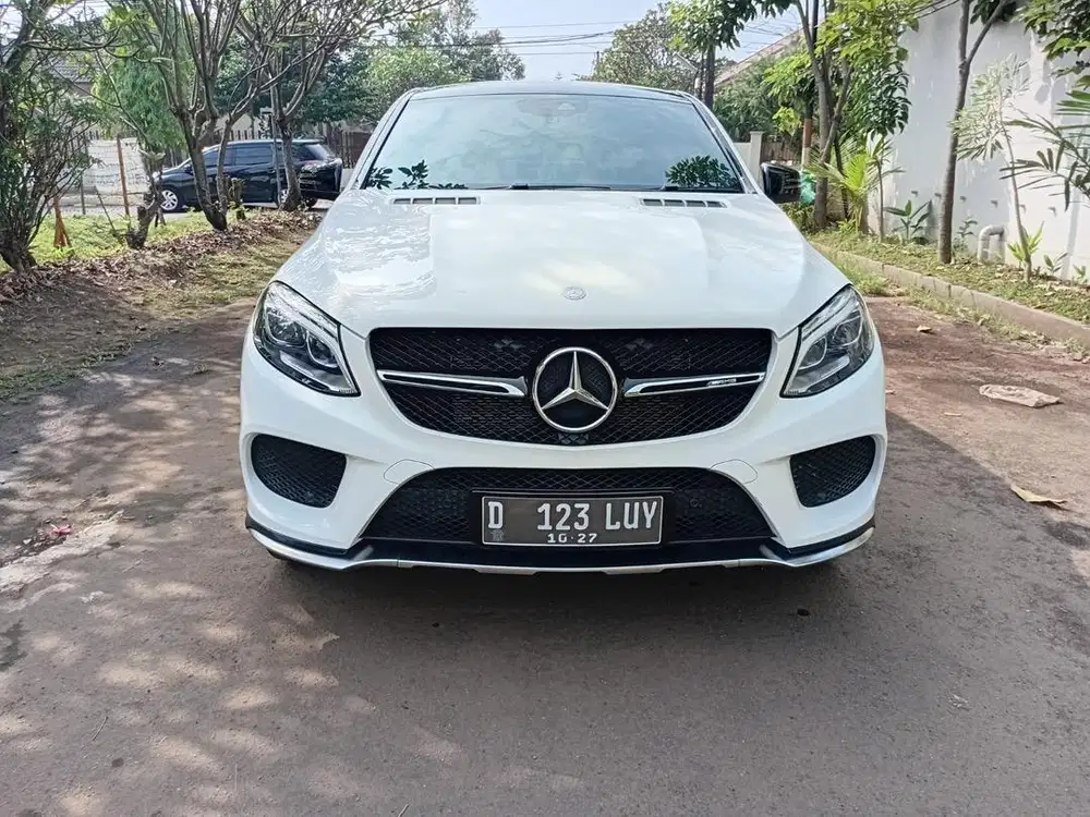 Mercedes Benz GLE 43