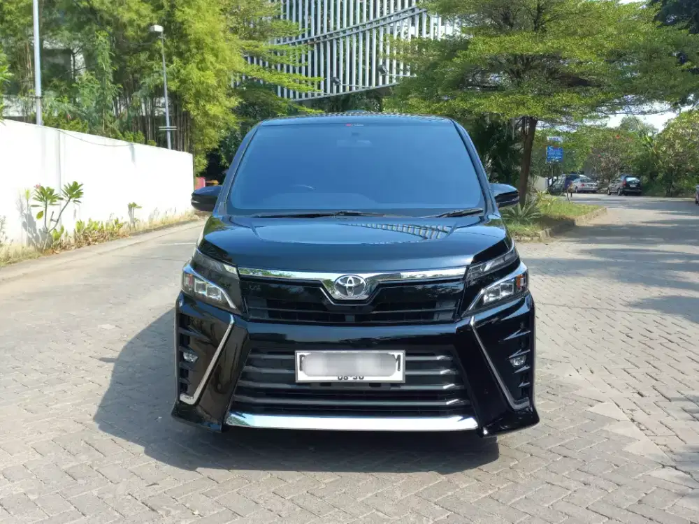 ANTIK ISTIMEWA | TOYOTA VOXY 2020 PAKAI 2021