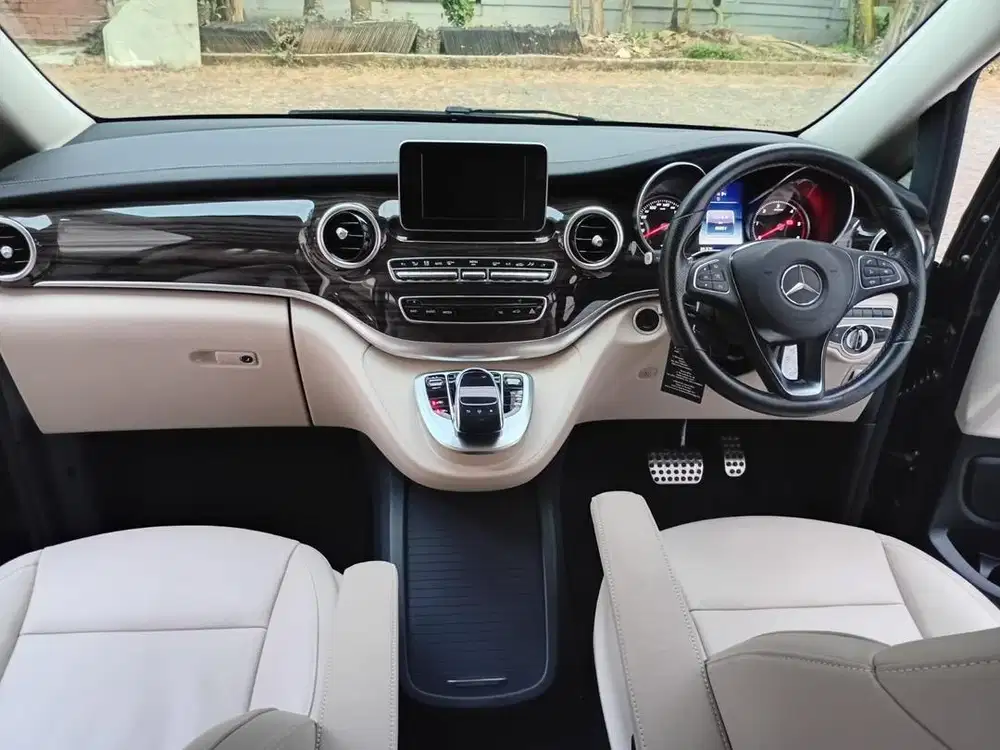 Mercedes benz V220 disel