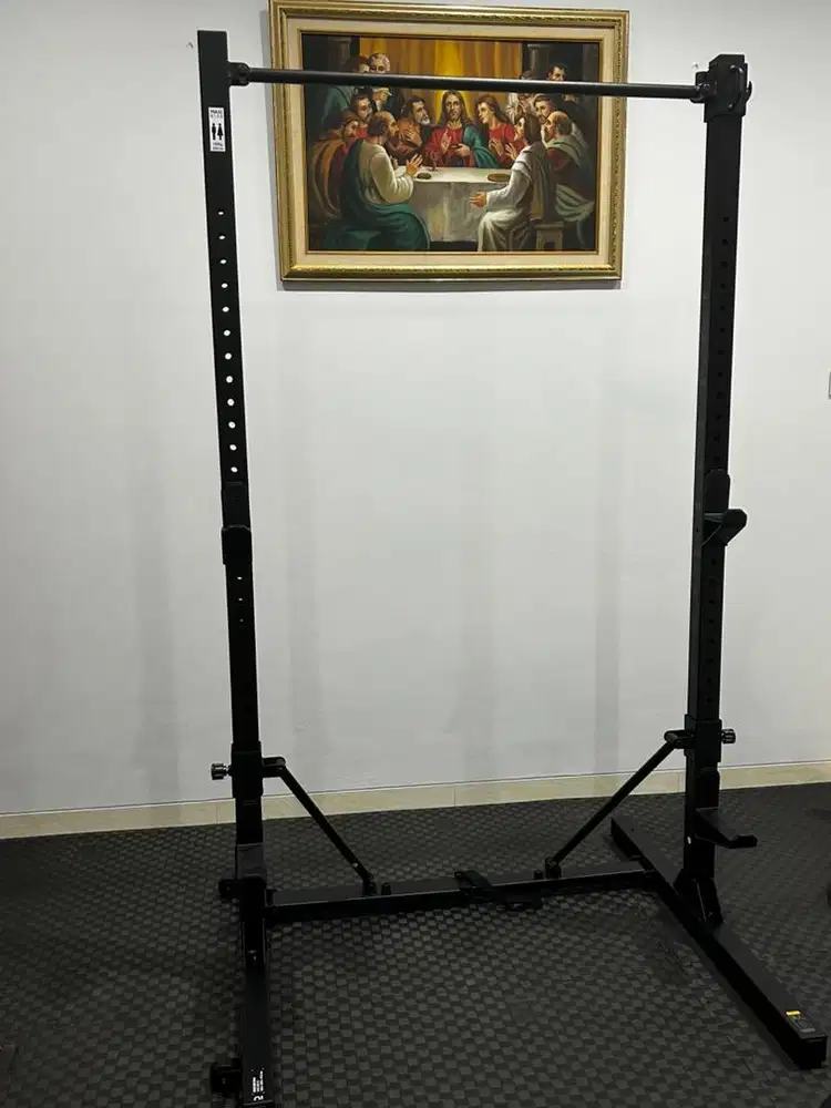 Fold Down/ Rectractable Squat, bench and pull up weight tranning