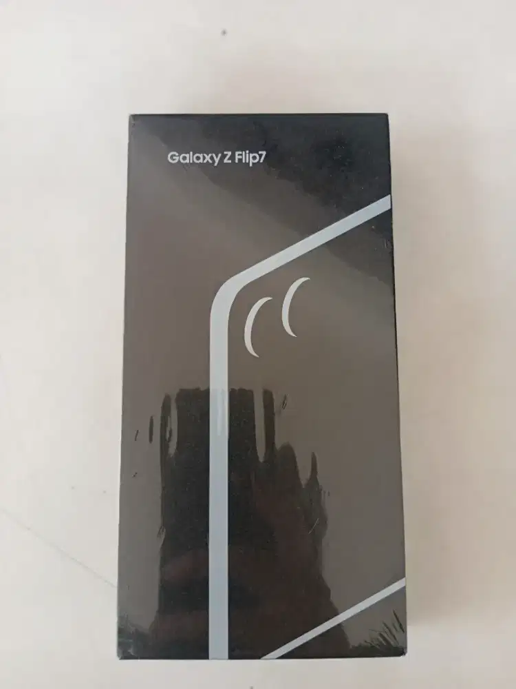Baru/BNIB Samsung galaxy Z Flip 7