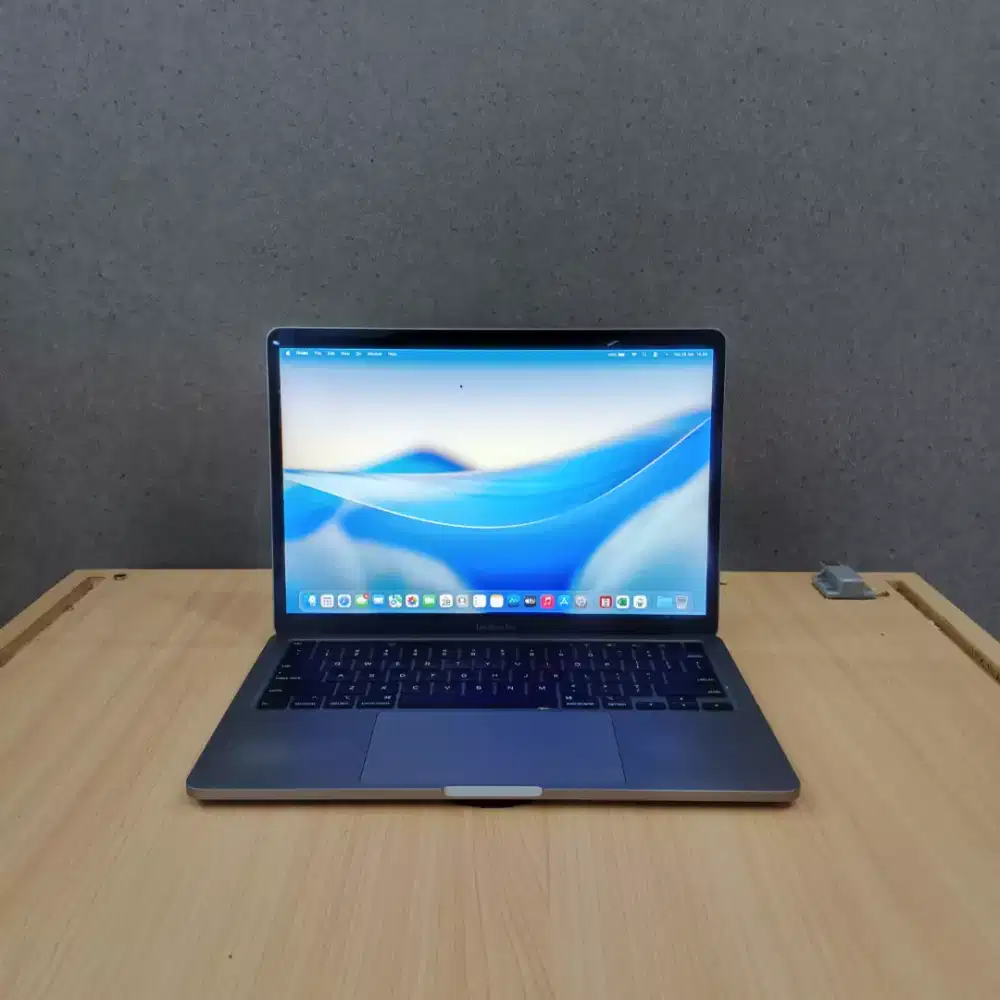MacBook pro touchbar 2020