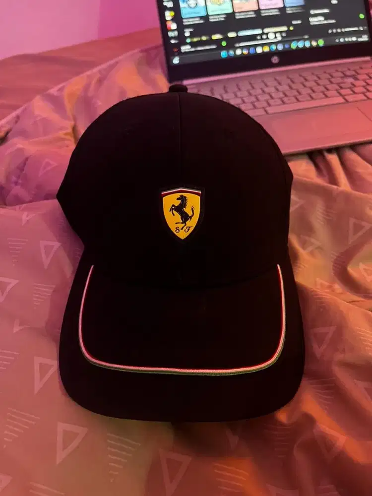 Jual Cepat! Topi Puma x Ferrari