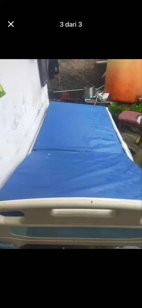 tempat tidur alkes