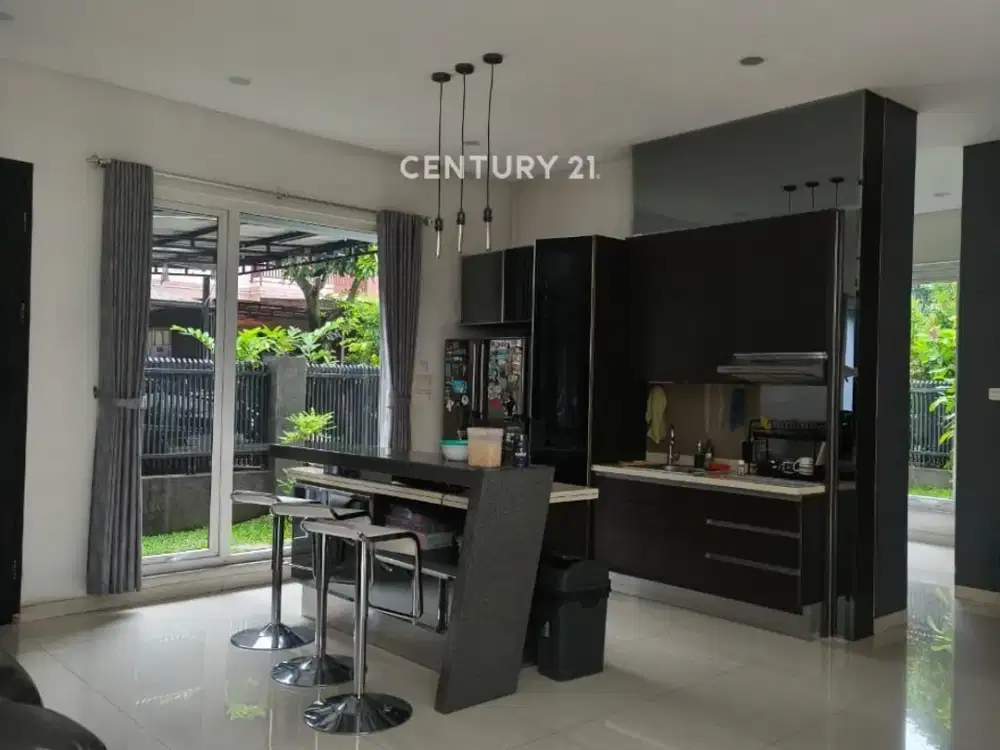 Rumah 2 Lantai Nyaman Strategis Di Taman Kopo Indah 2 Bandung