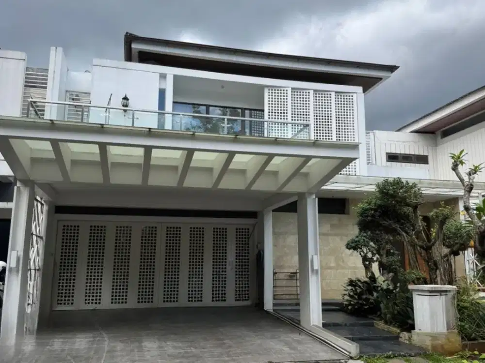 DIJUAL RUMAH FULL RENOV, CAKEP & MURAH De Park, BSD City