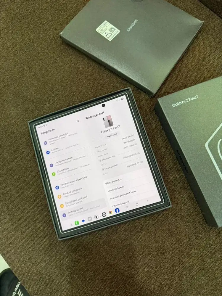 Samsung fold 7 12/256 garansi bulan 10 2026