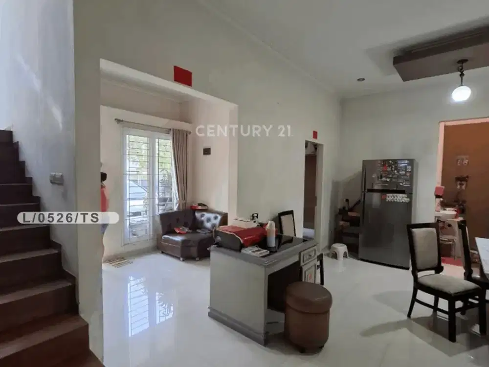 Rumah 2 Lantai Nyaman Siap Huni Di Taman Holis 1 Indah Bandung