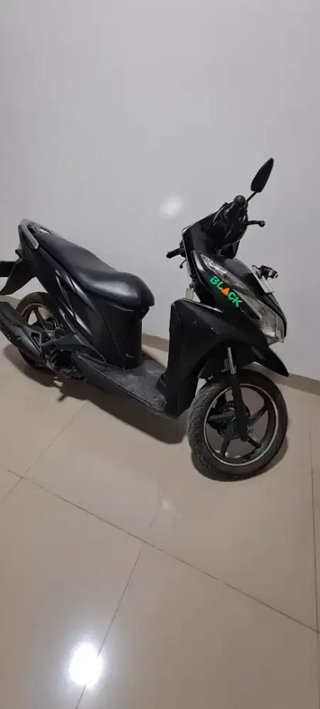 Jual motor bekas vario 125 tahun 2013