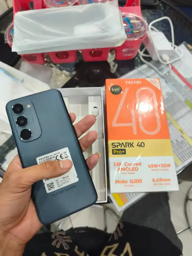 TECNO SPARK 40 PRO+ 8/128