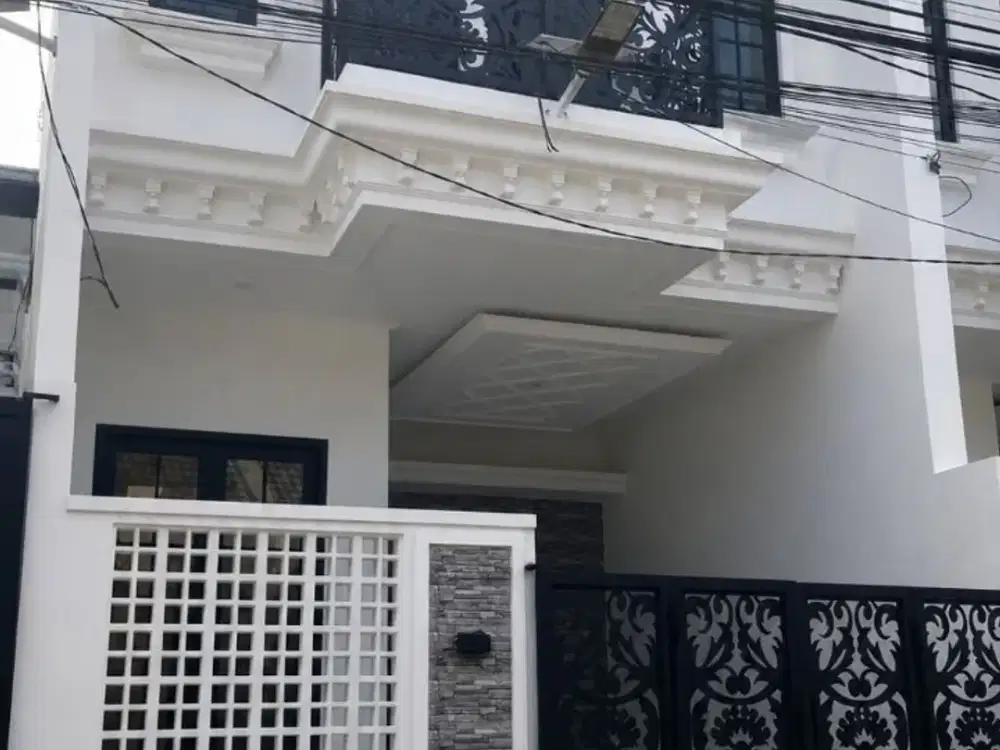 Rumah 2 Lantai New Minimalis di Ploso