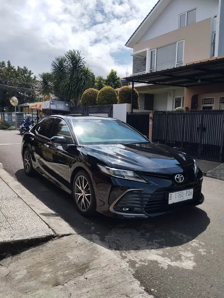 Toyota Camry V 2022 A/t