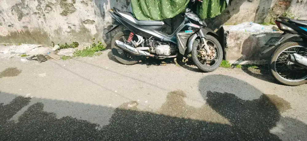 Jual santai Jupiter z 2010