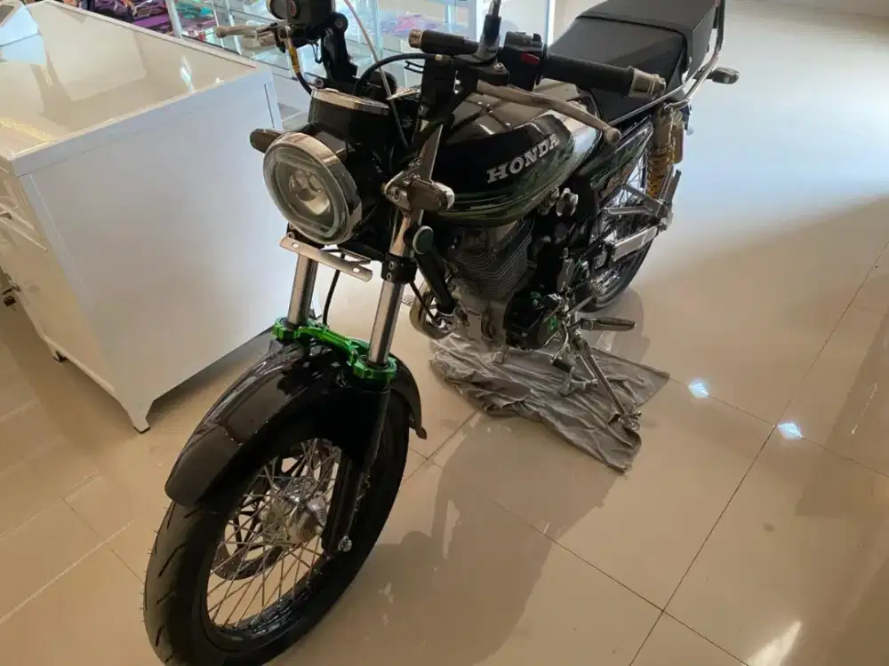 Honda GL 100 tahun 1982