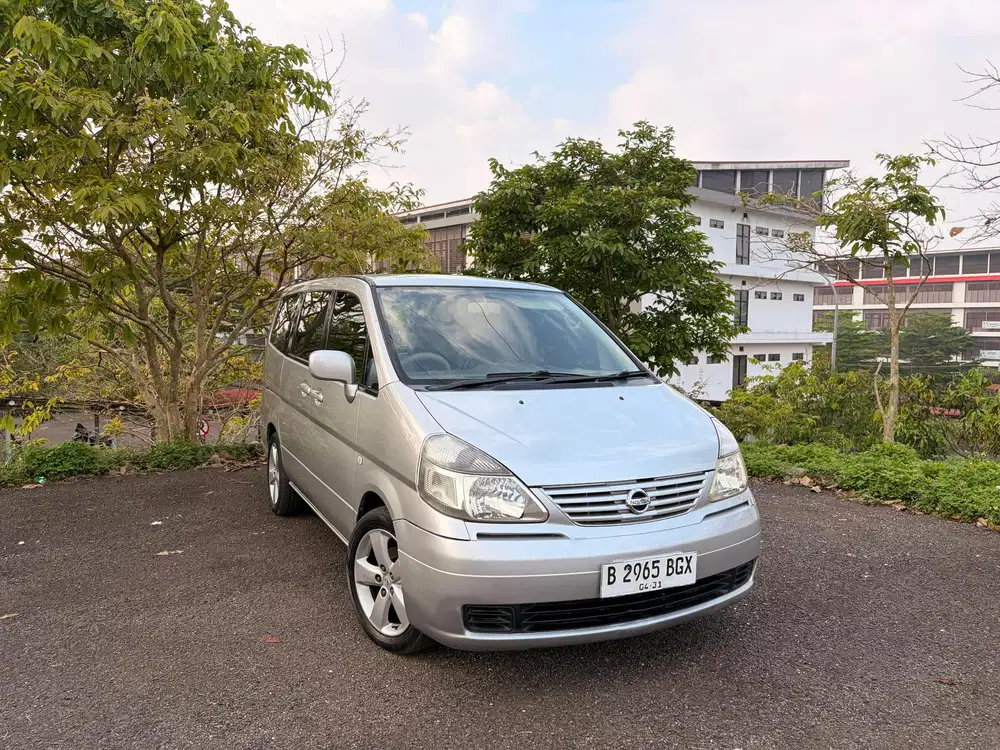 Nissan Serena 2005 Bensin