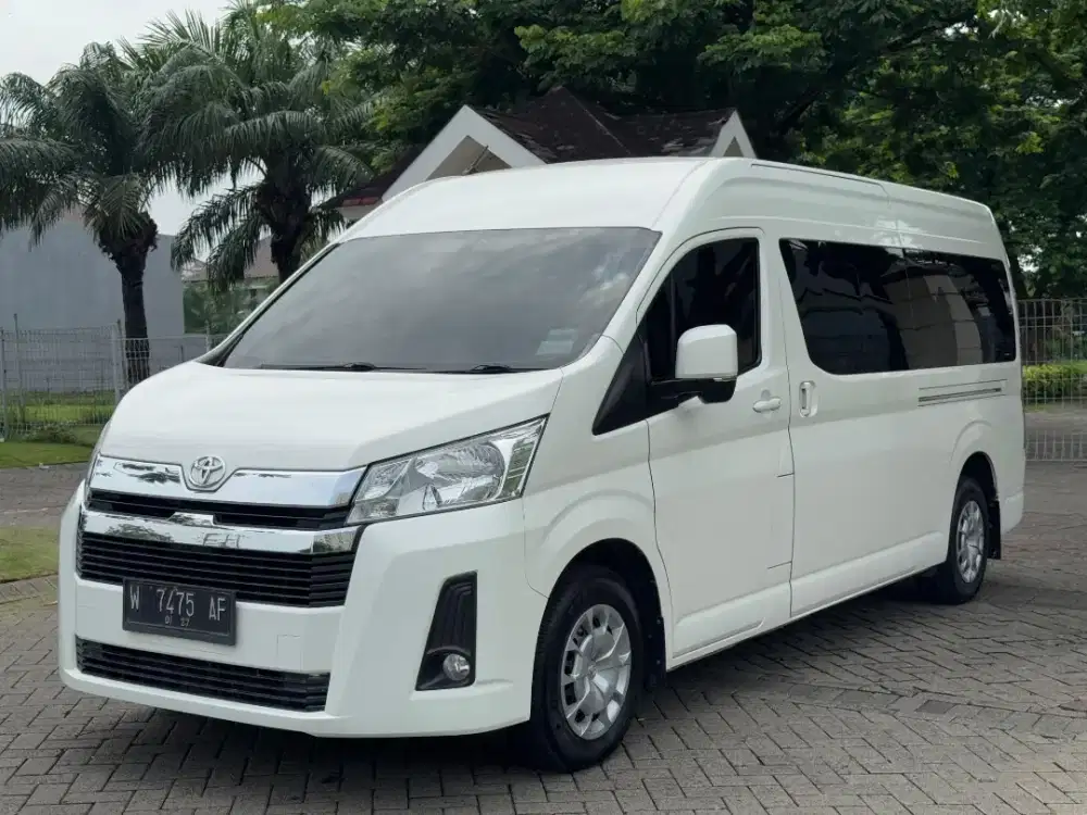 TOYOTA HIACE PREMIO CC 2.8 istimewah