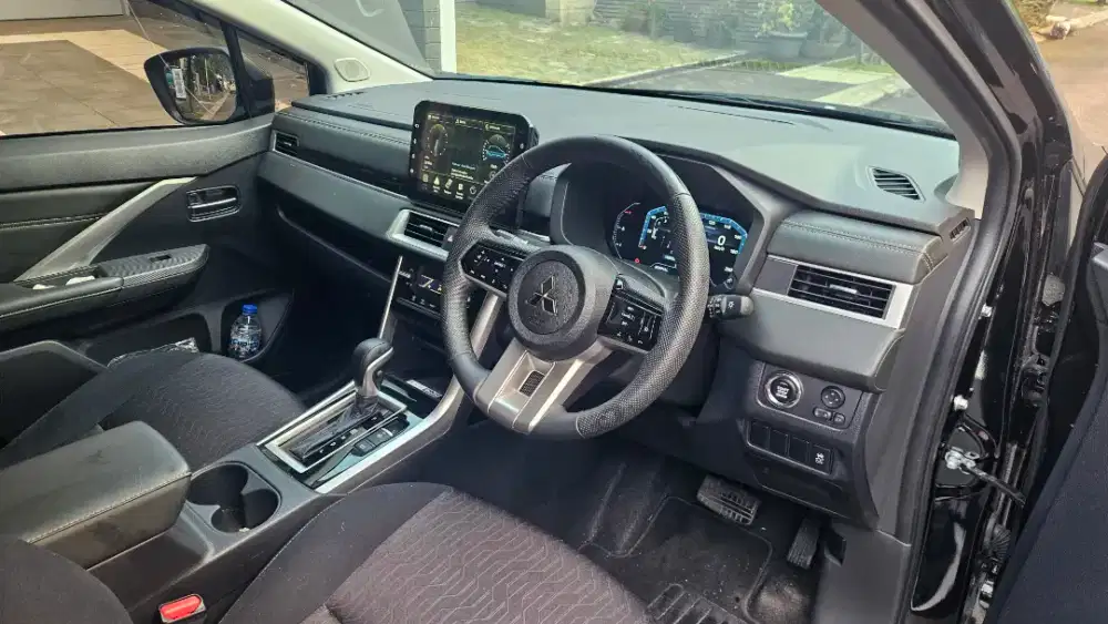 Like New KM 1rb.. Mitsubishi Xpander Ultimate 2025 (D) AT