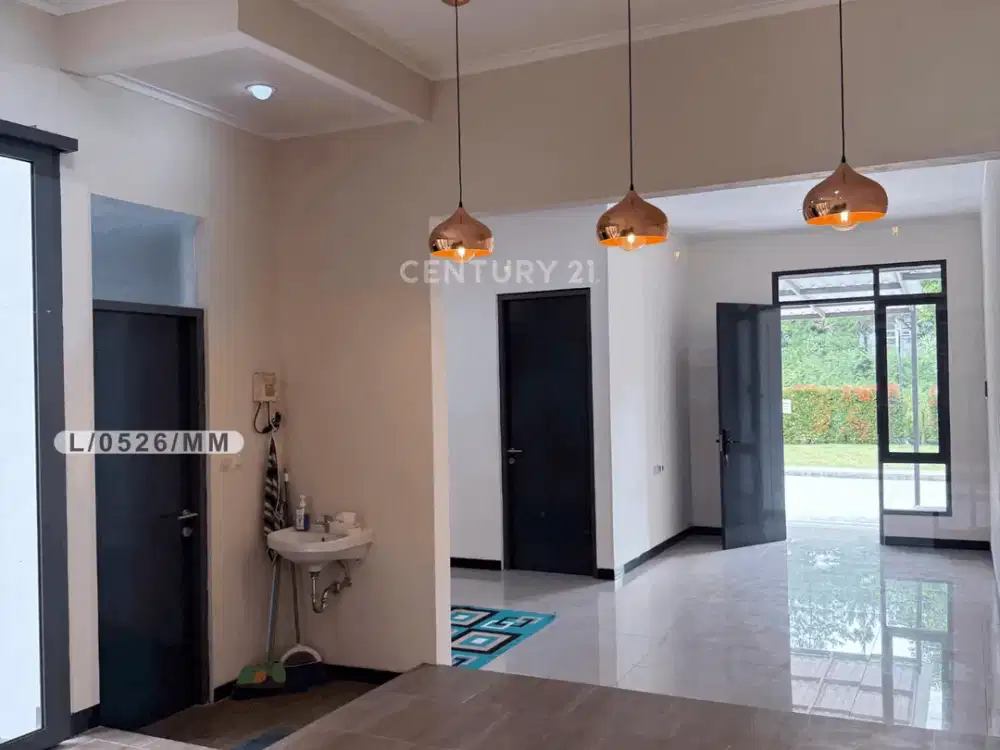 Rumah 2 Lantai Cluster Gardenville Taman Kopo Indah 5 Bandung
