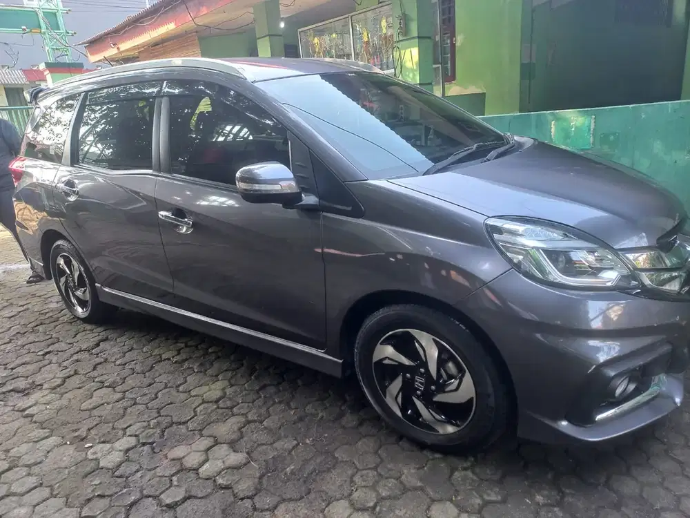 Honda Mobilio 2015 Bensin
