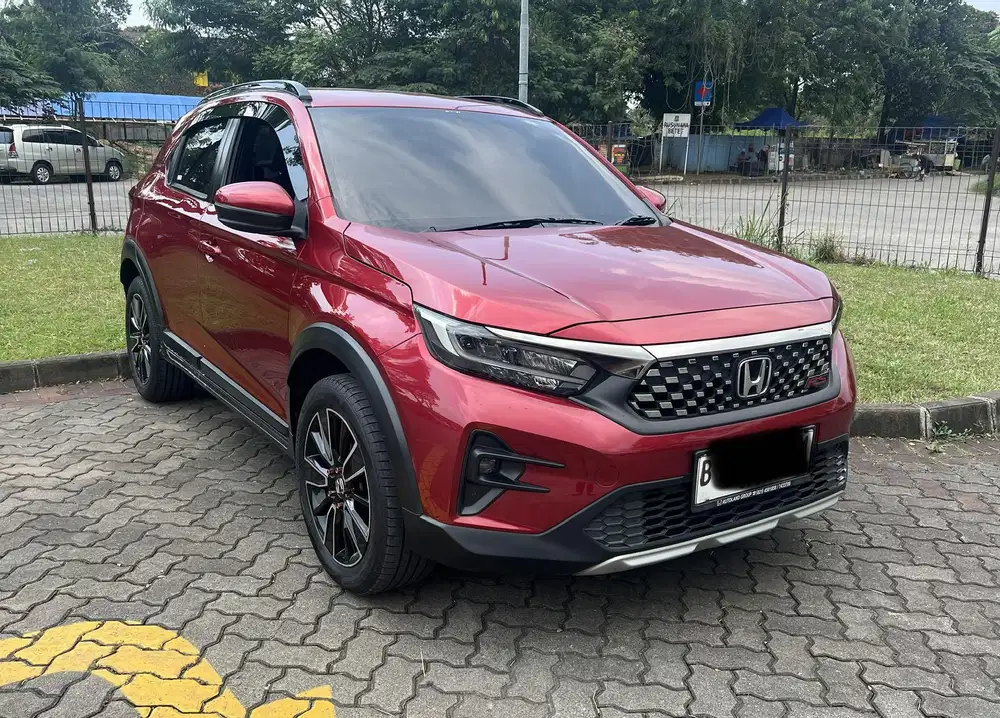Honda WRV RS CVT 2022 Merah Termurah Bagus