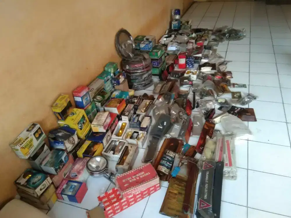 Aksesoris mobil
