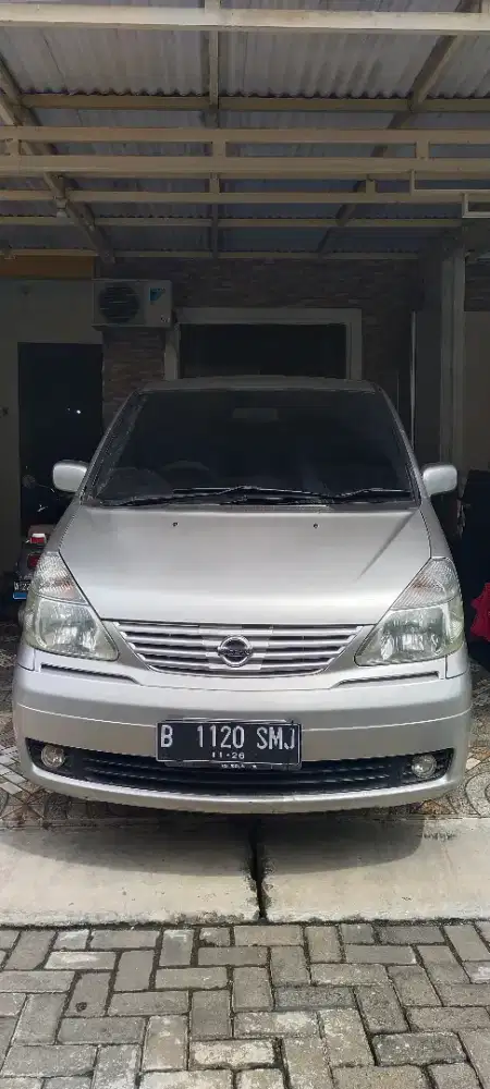Nissan Serena 2011 Bensin