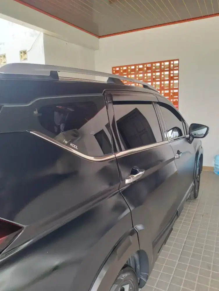 Melayani bongkar pasang kaca film mobil