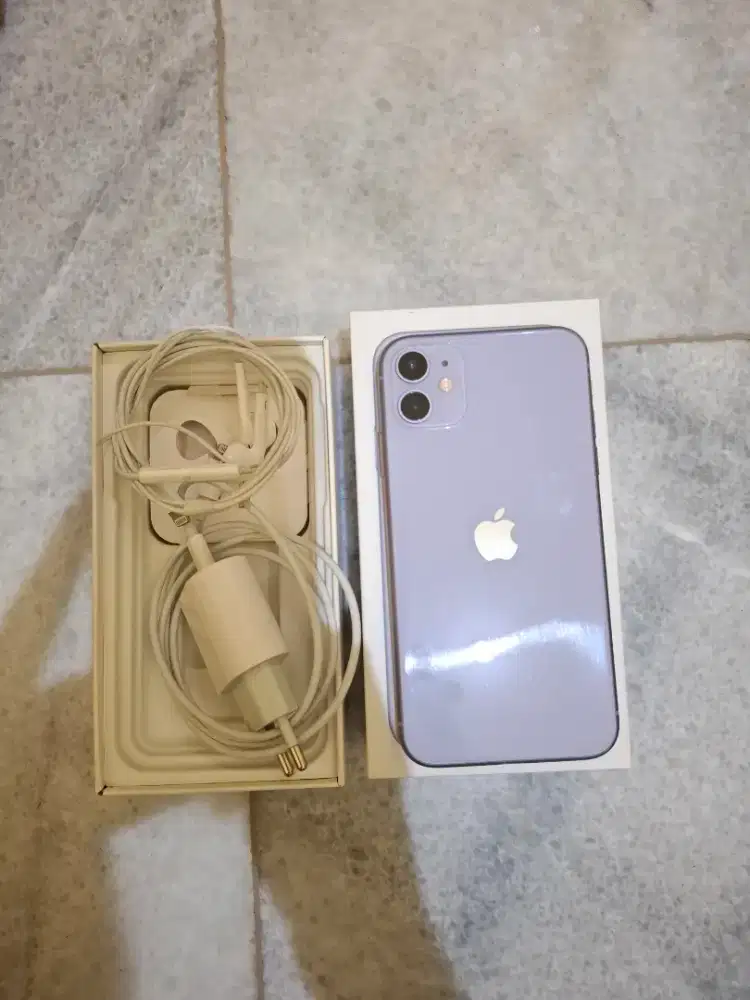 Iphone 11 64 GB Inter
