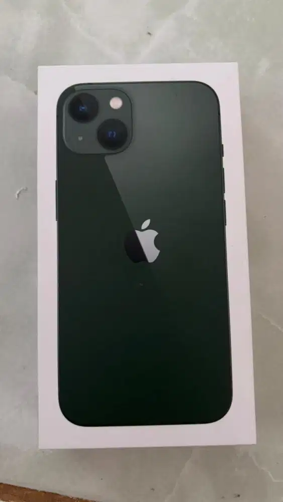 IPHONE 13 green