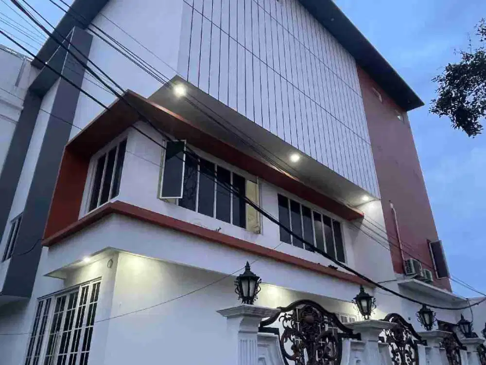 Dijual rumah mewah di address depok cibubur