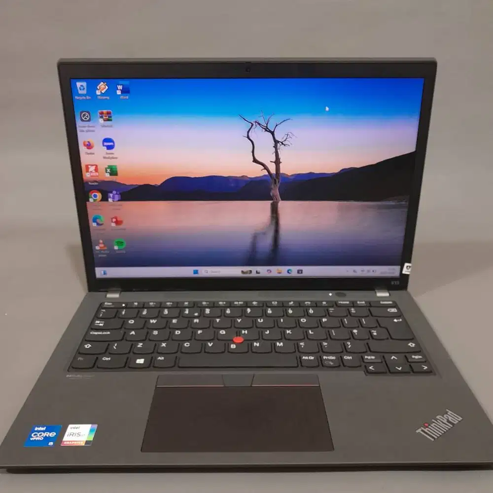 Lenovo Thinkpad X13 core i5 Gen 11 RAM 8GB SSD 256GB Slim Mulus Normal