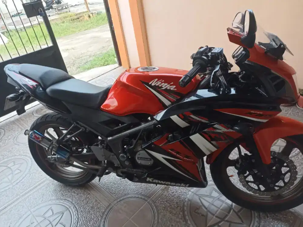 Dijual Motor Ninja RR 2014
