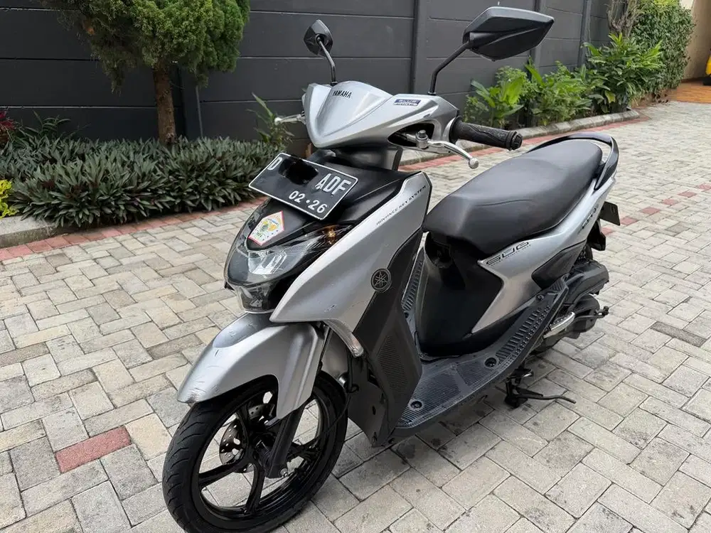 Yamaha gear 125cc ISS silver FULL ORIGINAL LENGKAP KM RENDAH MURAH
