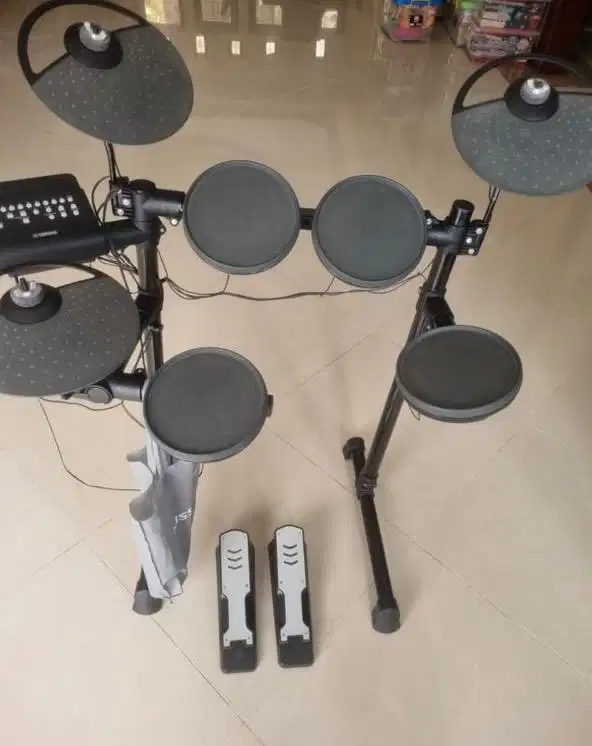 Yamaha Dtx 400k Drum elektrik normal