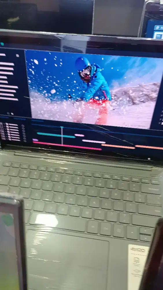 LAPTOP AXIOO HYPE R3 OLED CORE i3 DENGAN CICILAN HOME CREDIT