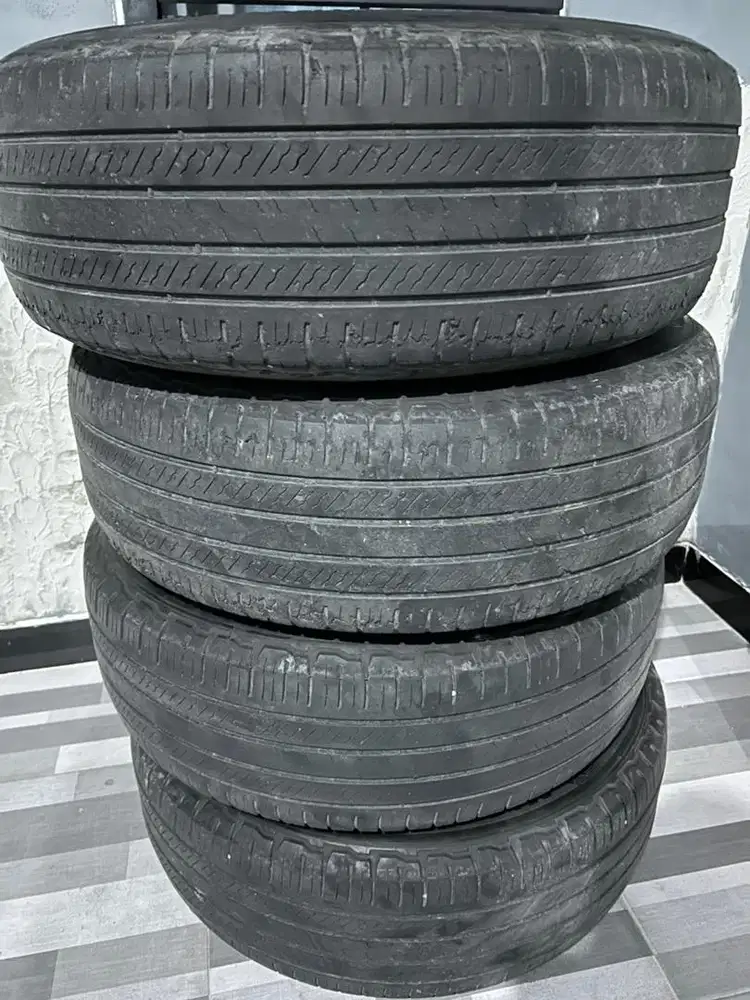 Ban Michelin primacy suv  225/65 17 produksi 2019