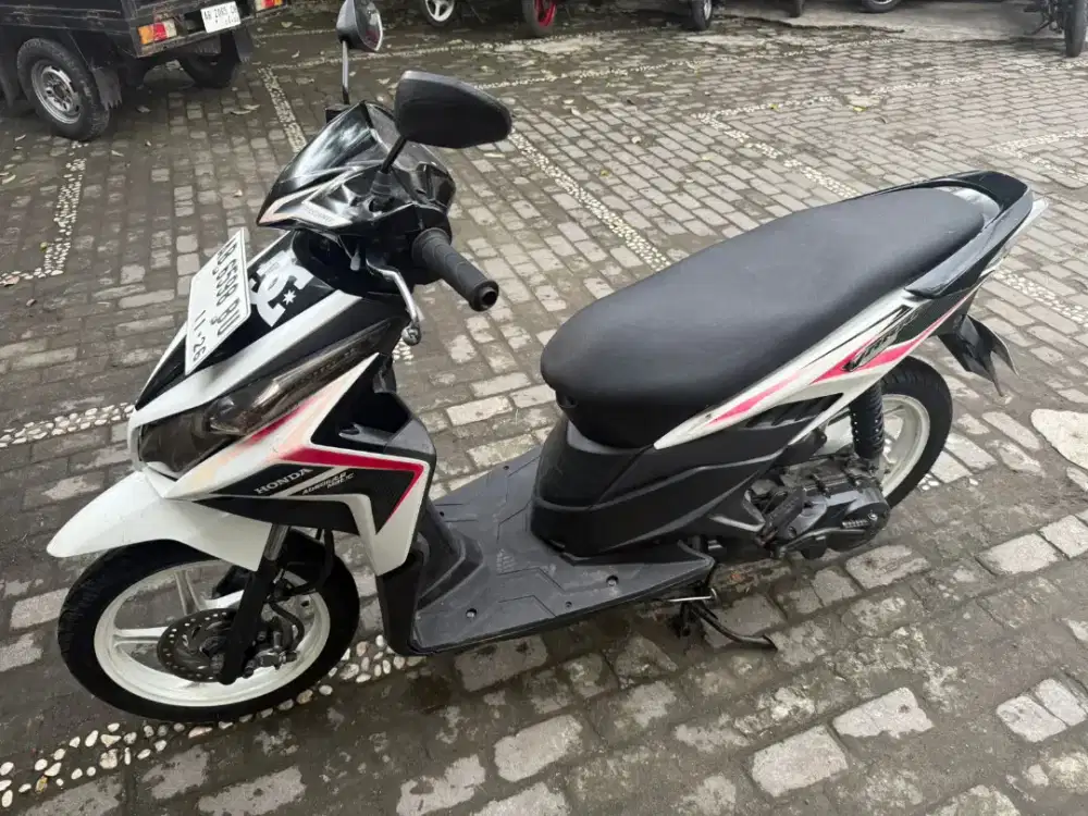Honda Vario techno tahun 2011 plat AB sleman