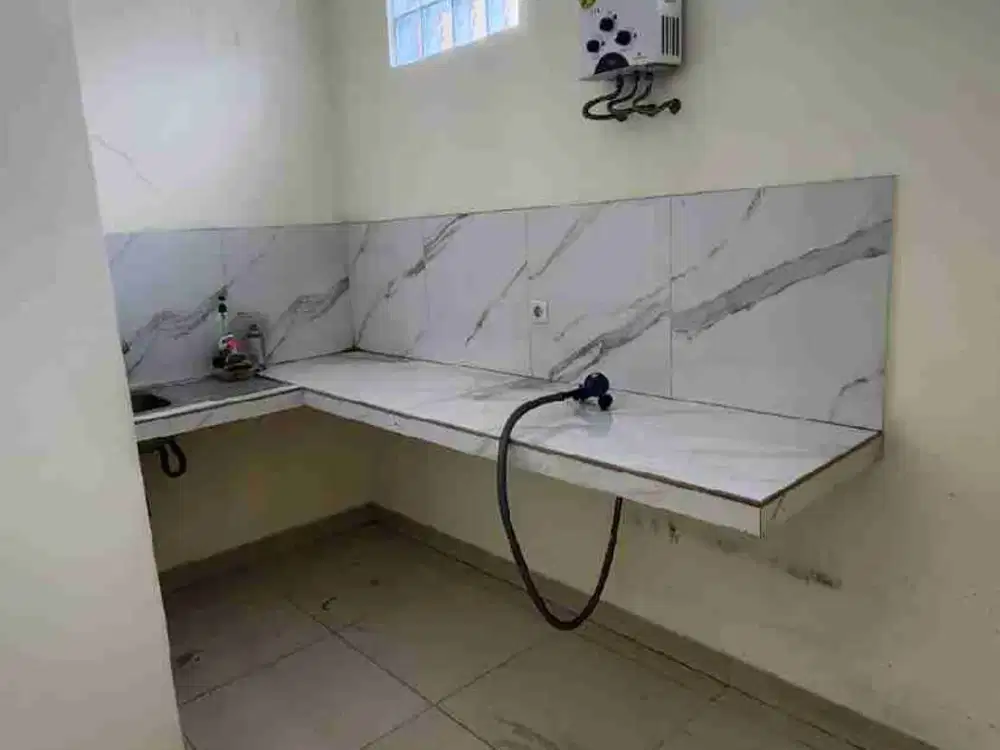 Dijual 2 Ruko Rendeng Mainroad Sudirman Startegis
