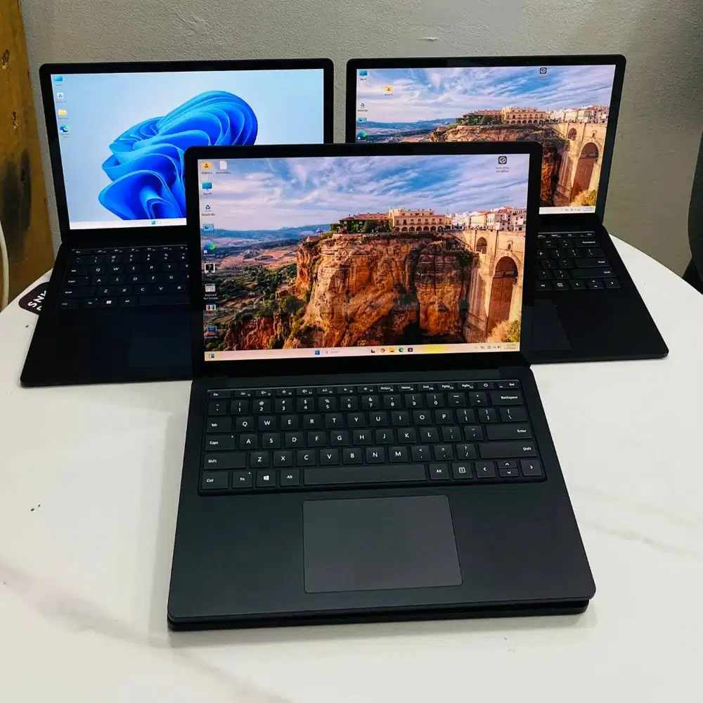 Microsoft Surface Laptop 4 Core i7-1185G7 Ram 16GB Touchscreen N-EC