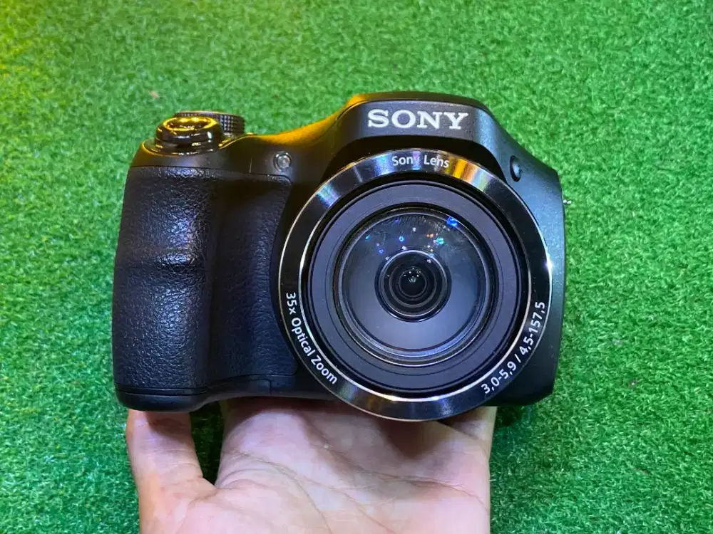 Kamera Sony H300