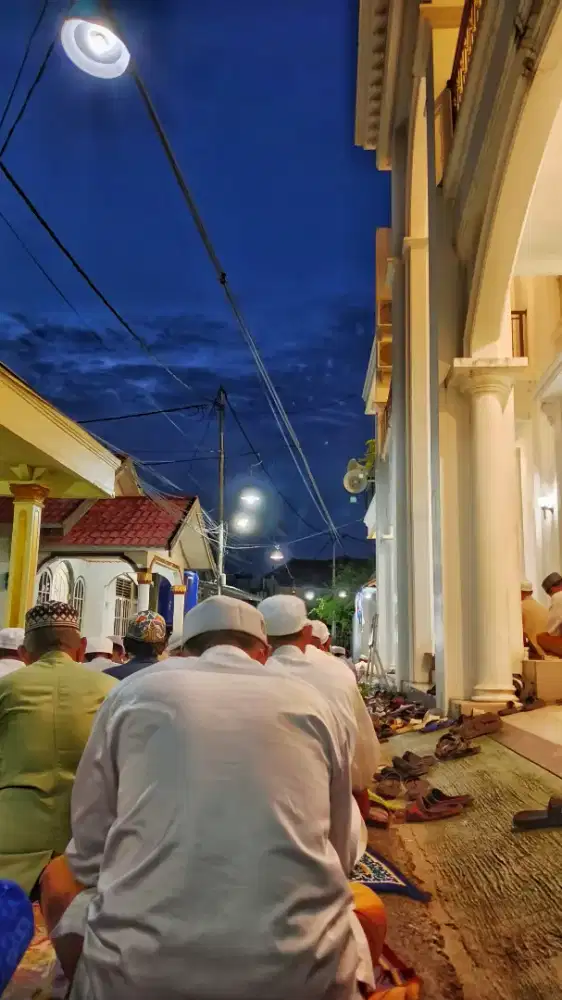 ulun umpat becari gawian nah kalu ai ada