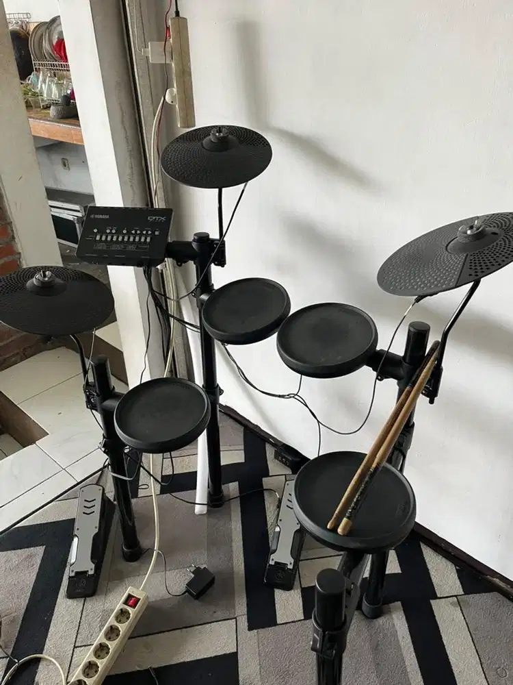 drum elektrik yamaha dtx 402 original