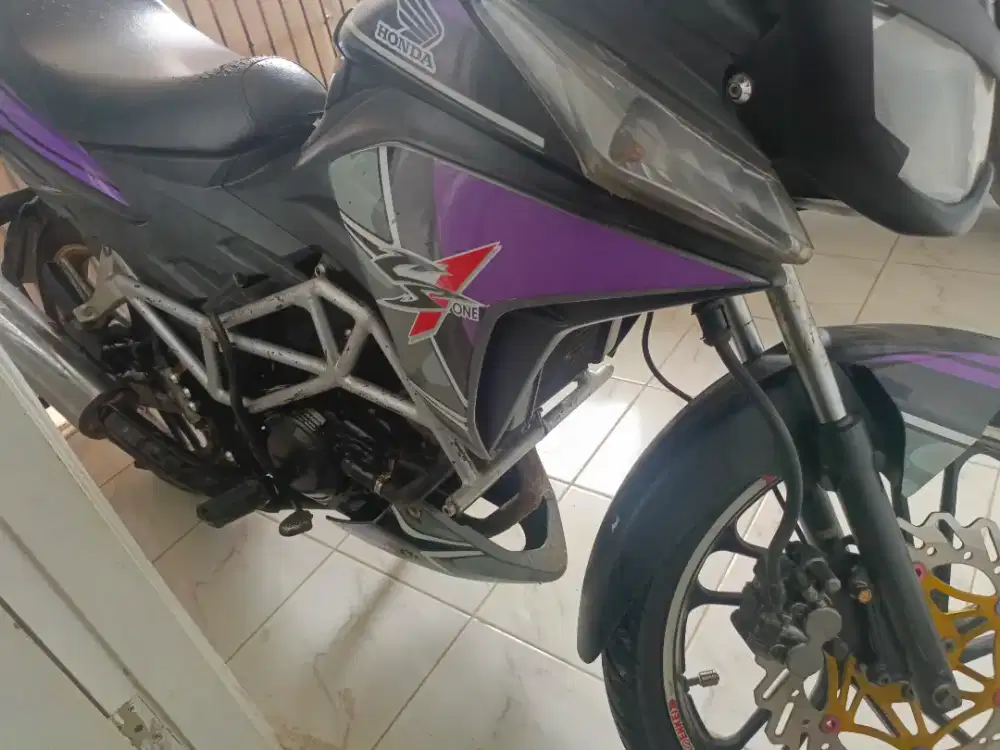 Honda CS1 Plat Depok Sawangan