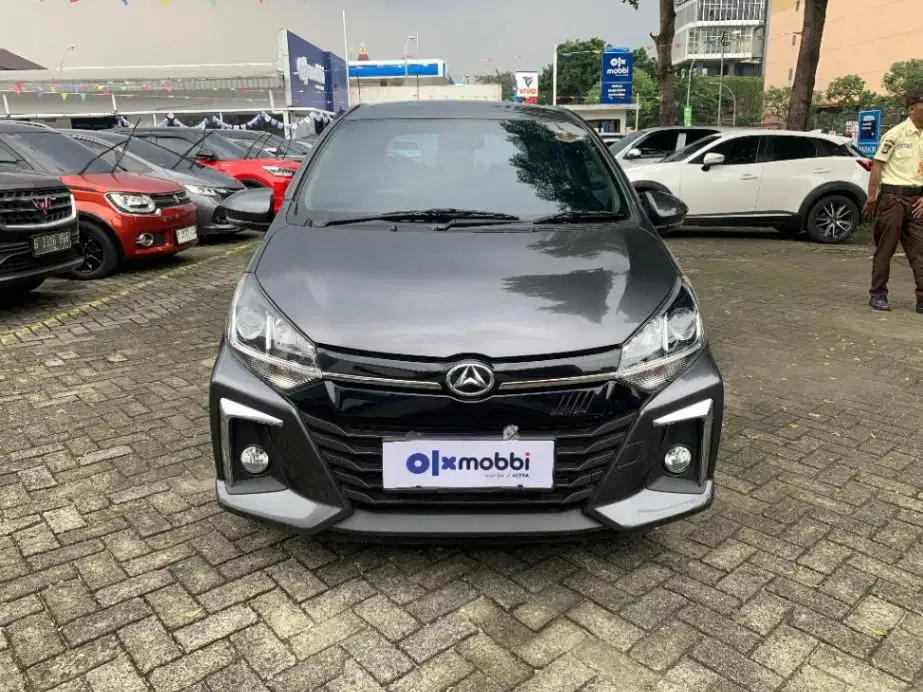 DP MURAH Daihatsu Ayla 1.2 R Bensin-AT 2023 Abu CAKID