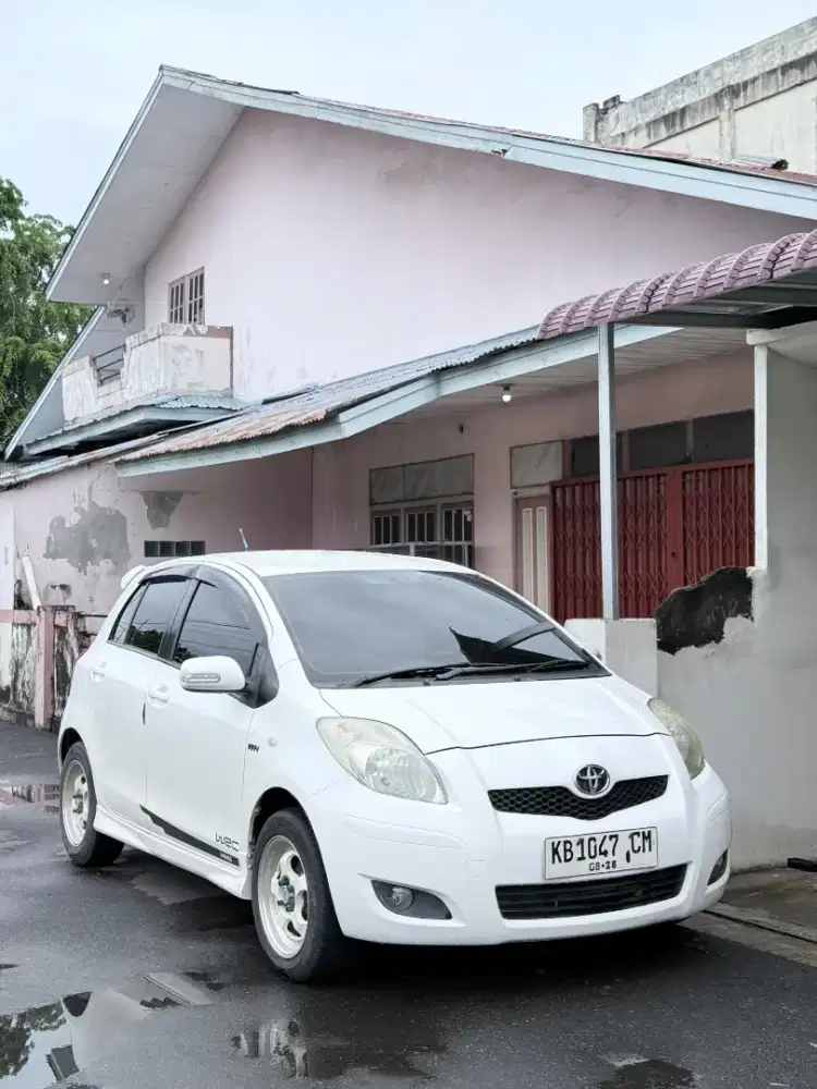 Toyota Yaris J 2010 Manual pajak hidup