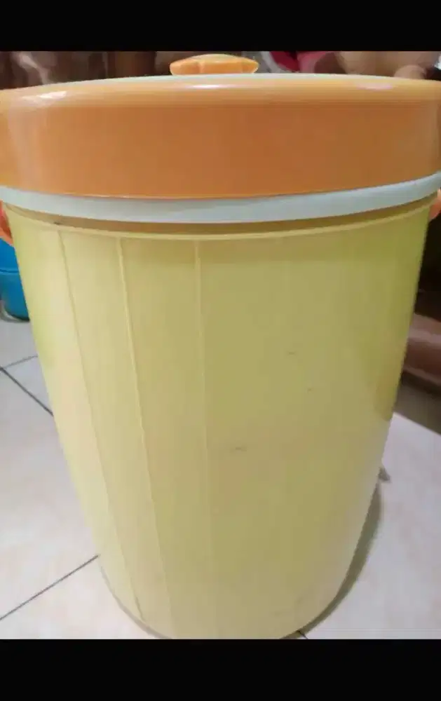Termos nasi/ termos es
