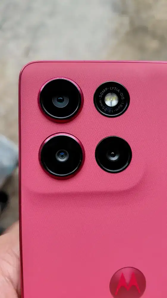 Moto G86 , 8/256Gb, Jual Cepat, Beli tgl 3 Mei, Like A New,