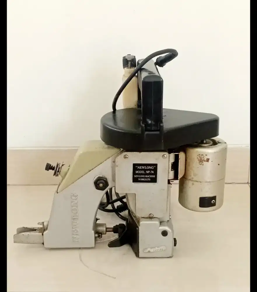 Mesin Jahit Karung NEW LONG NP-7A