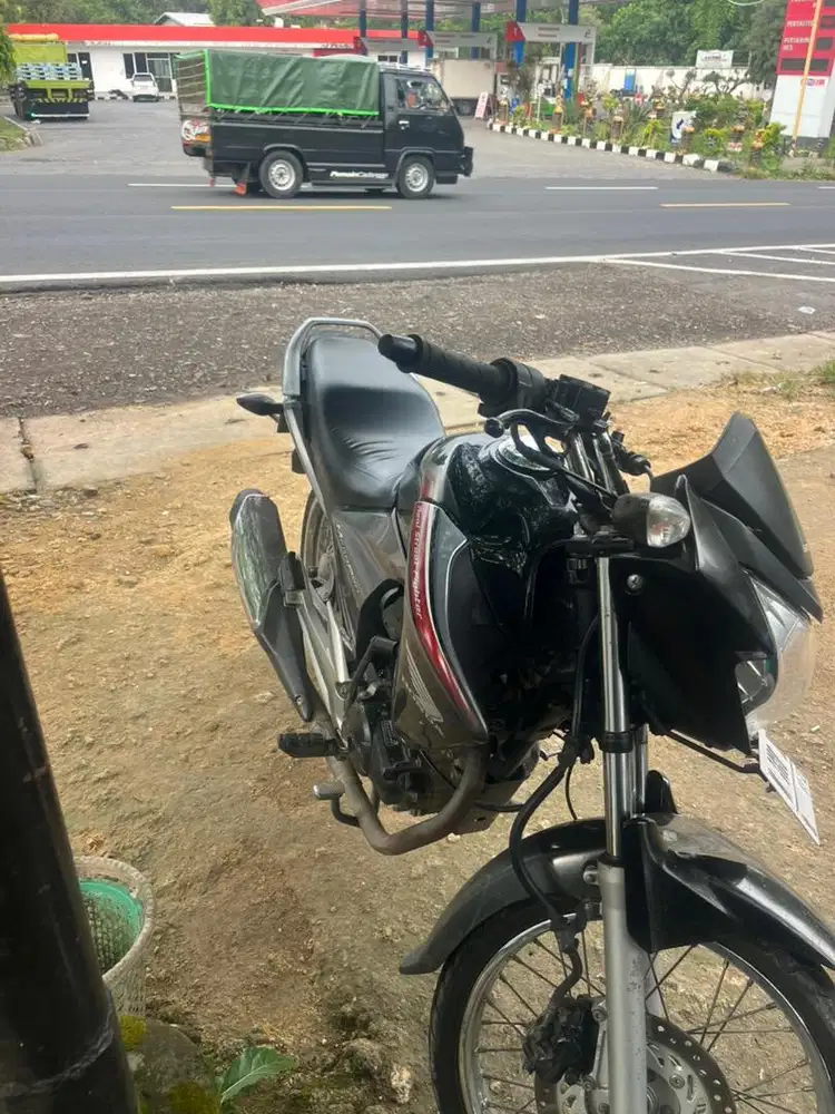 Megapro mono tahun 2012 ss lengkap