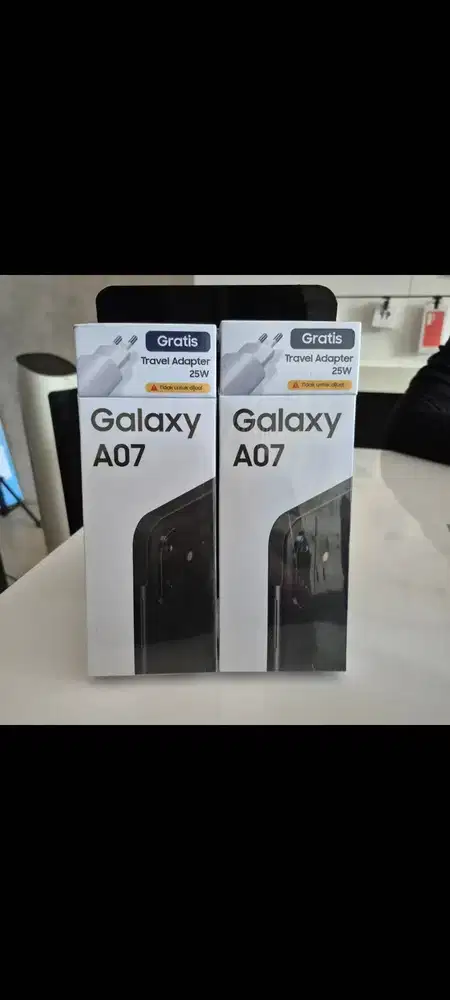 Samsung A07 8/256gb plus charger original muluss !!
